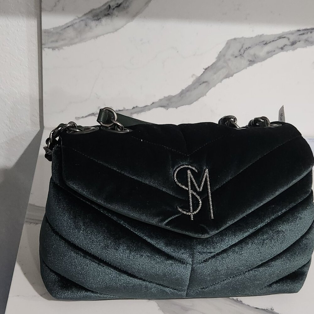 New purses - Picture 2 of 16